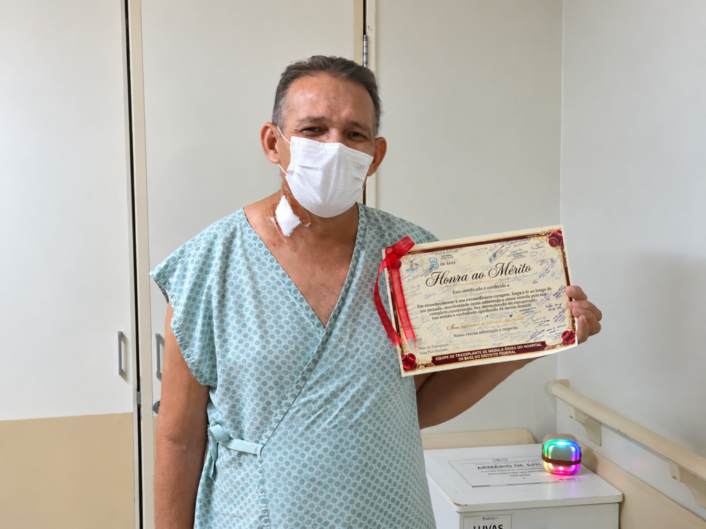 Medo de morrer e deixar os filhos marcou o início da jornada de Carlos França Pereira, 54 anos, quando recebeu o diagnóstico em novembro do ano passado: "Pensei que era uma sentença de morte, que não tinha mais jeito" 
